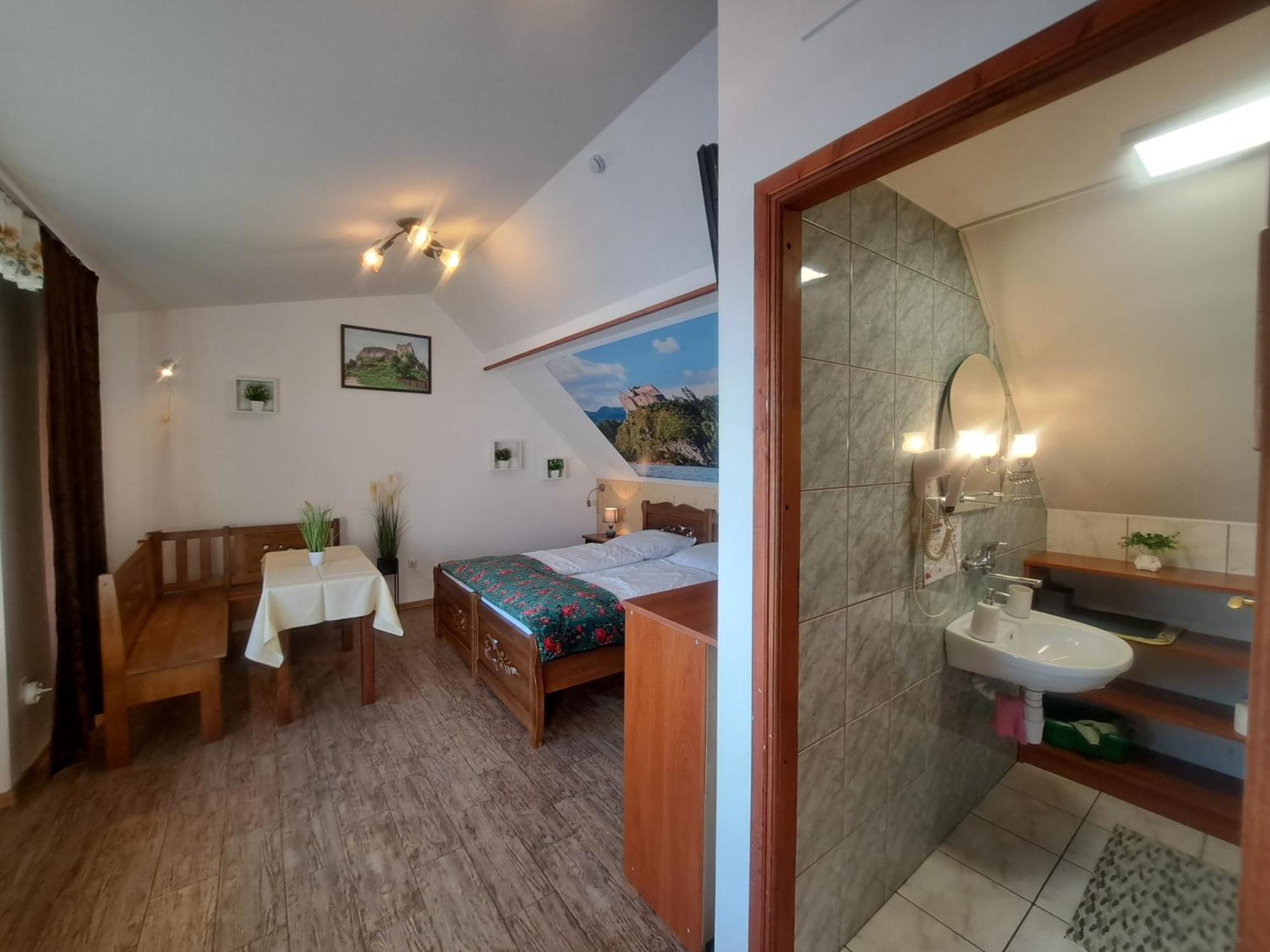 Arenda Noclegi Niedzica Exterior foto